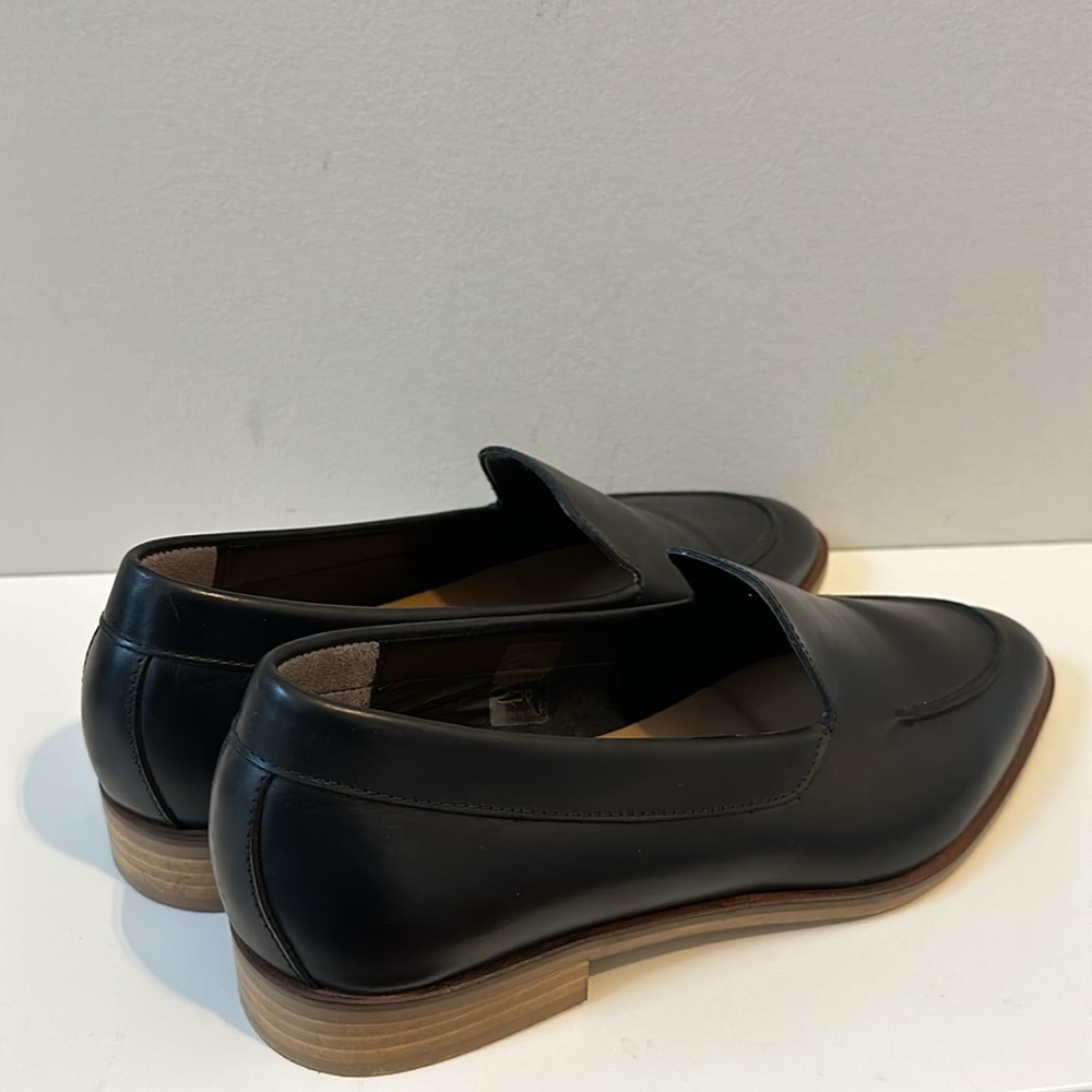 Everlane Black Leather Loafers - Picture 3 of 5